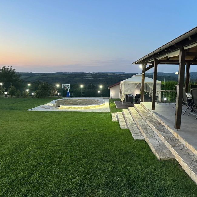 593f126e-5e79-4344-af73-3c7908024d2d