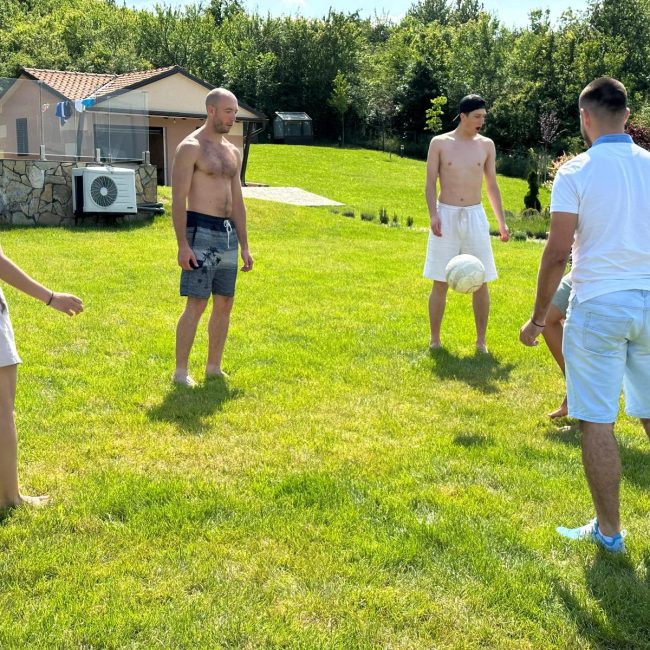 da470c35-9227-43e1-9126-cb72ae06d9bb