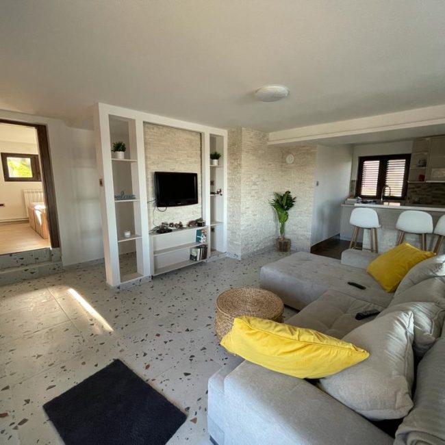 ff9b7c2a-dded-43af-b48f-a4abc8e6ec47